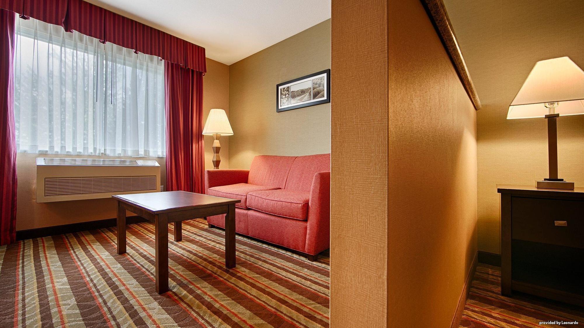 Best Western Wilsonville Inn & Suites Exteriör bild